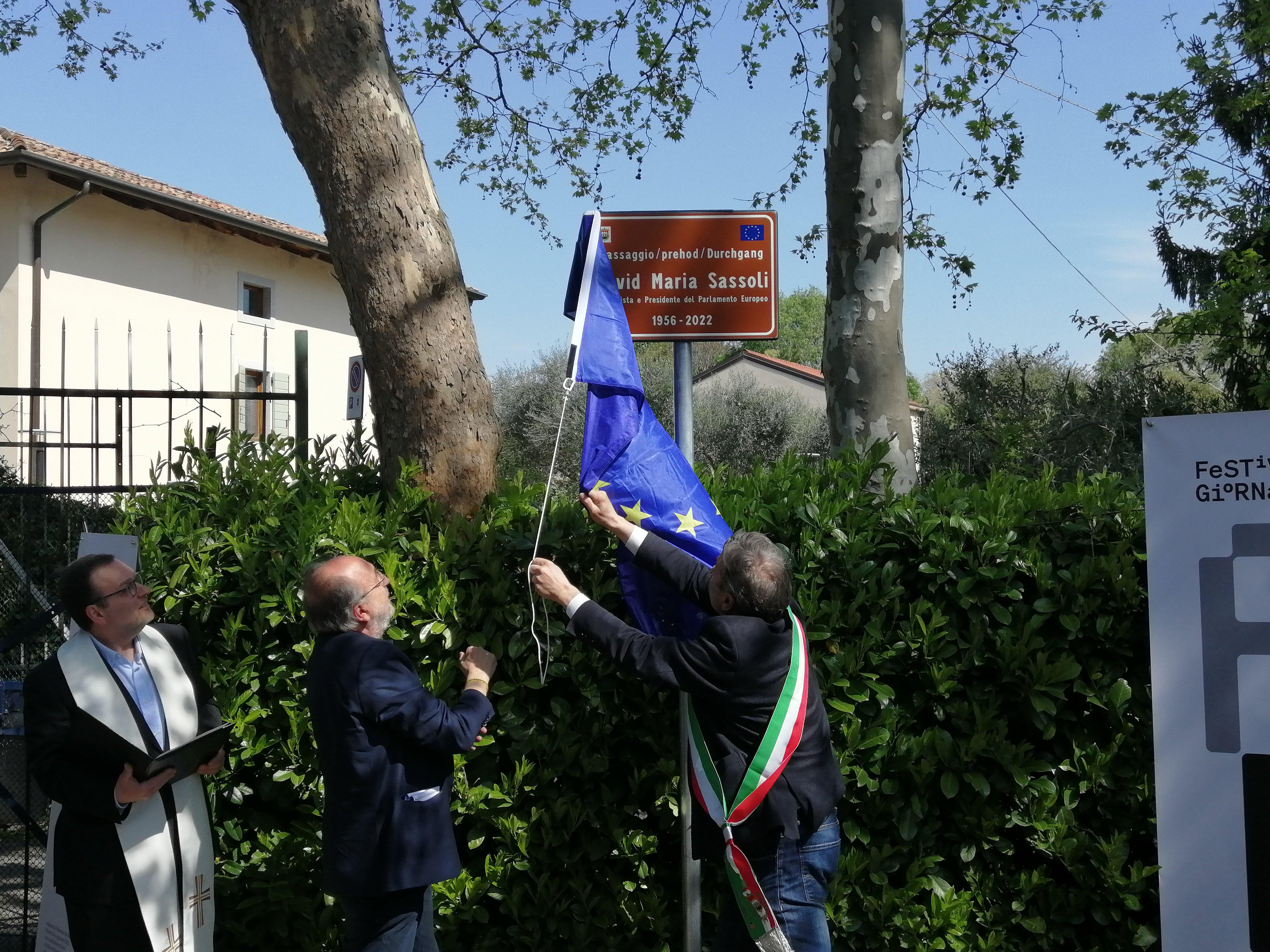 Immagine per Ronchi intitola un passaggio a David Sassoli, «uomo sobrio e generoso»